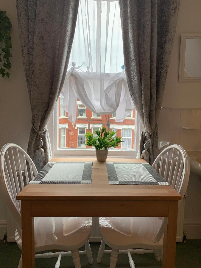 The George Guest House 布里德灵顿 外观 照片